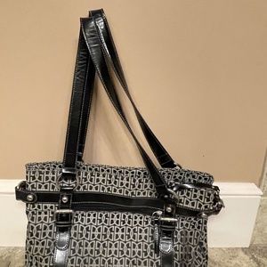 Square shoulder bag